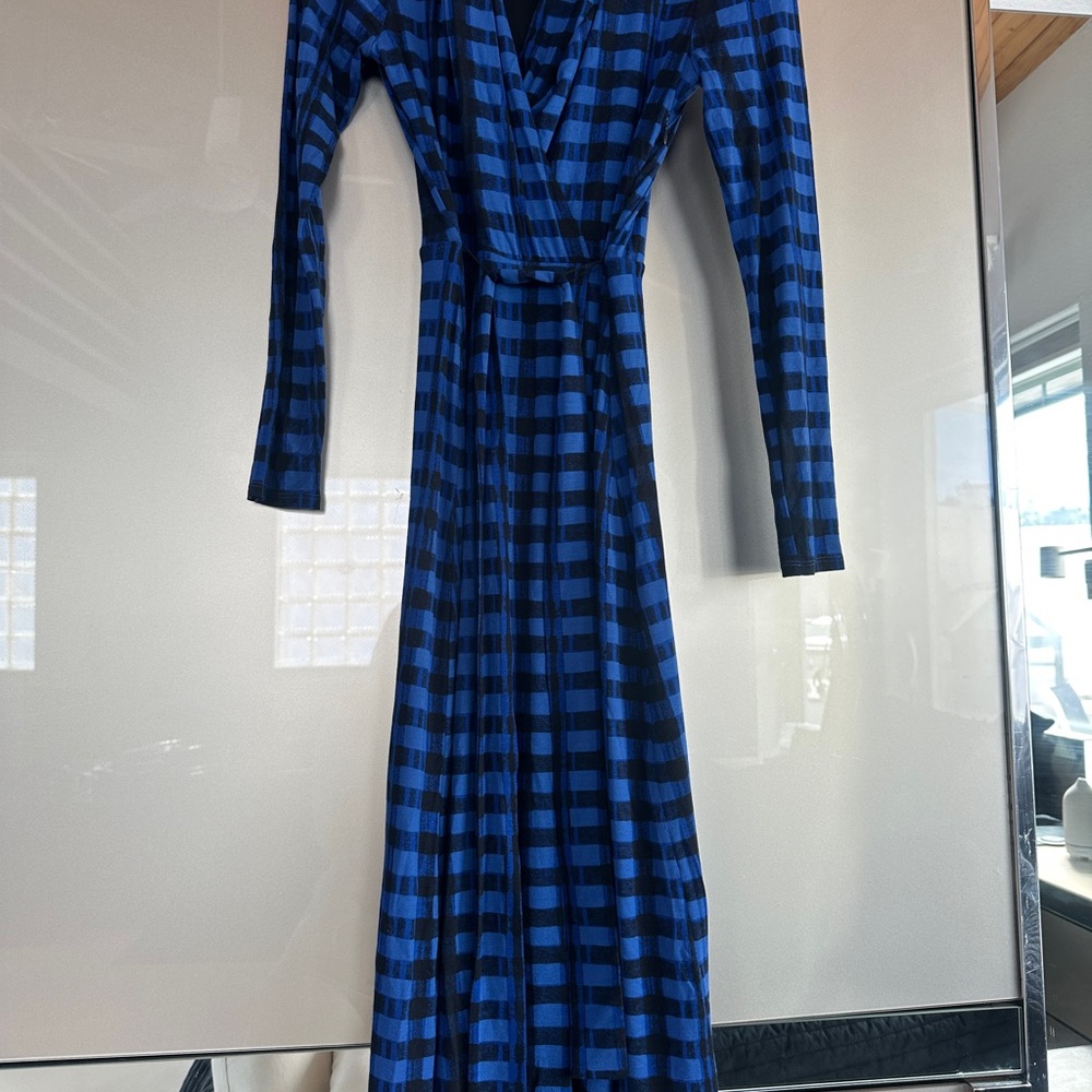 Boss Blue and Black Plaid Long Sleeve Dress